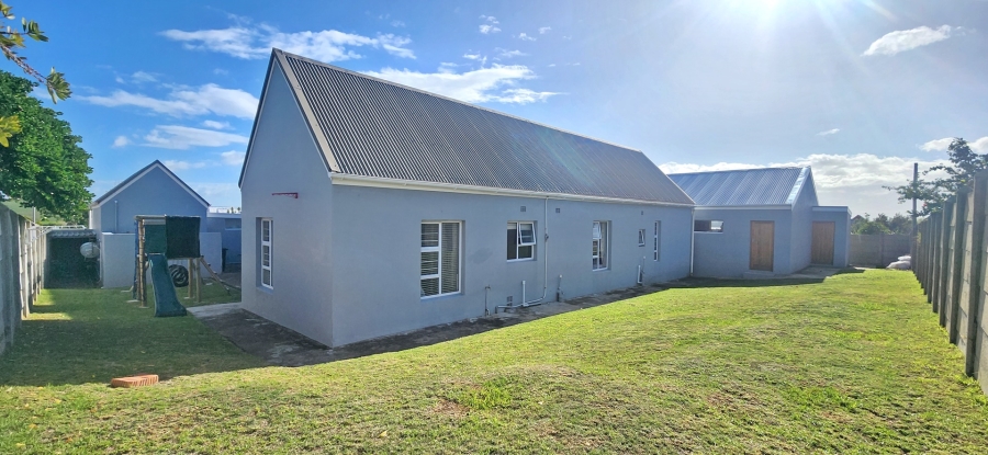 4 Bedroom Property for Sale in Bredasdorp Western Cape